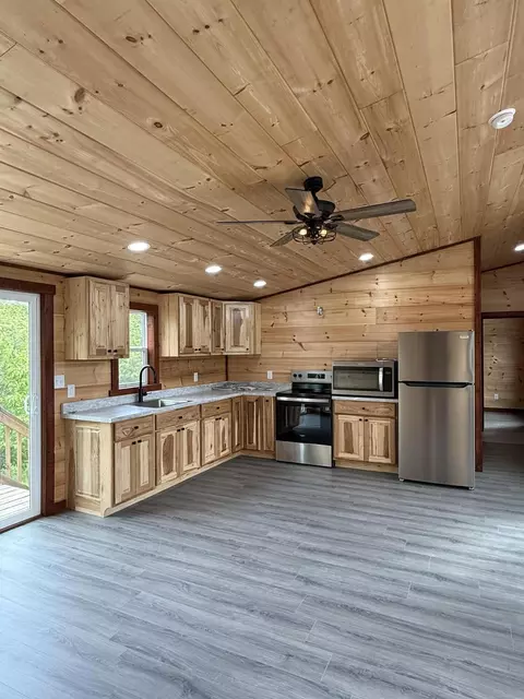 236 Brierly Ridge Rd, Mount Olivet, KY 41064