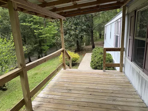 Exterior - 1326 Bacon Creek Rd, Corbin, KY 40701 photo 2 of 2