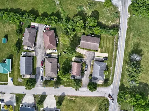 702-728 Parkway Ave, Harrodsburg, KY 40330