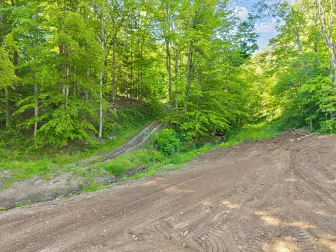 Exterior - 2881 Ky 755, Sandy Hook, KY 41171 photo 4 of 5