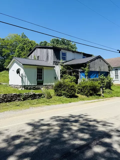 3060 Cane Ridge Rd, Paris, KY 40361