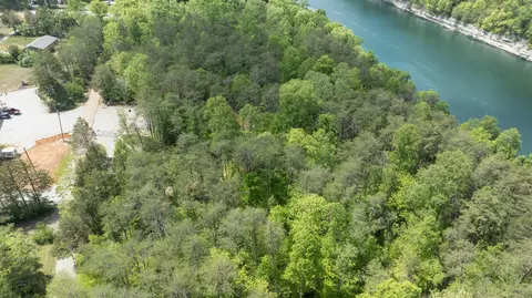 View/Area - 2040 Echo Point Rd, Bronston, KY 42518 photo 3 of 16