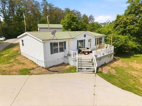 21 Pear Tree Ln, Burnside, KY 42519