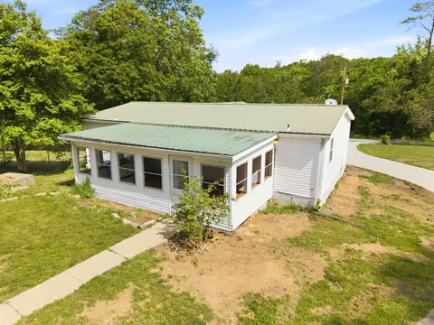 Exterior - 21 Pear Tree Ln, Burnside, KY 42519 photo 5 of 17