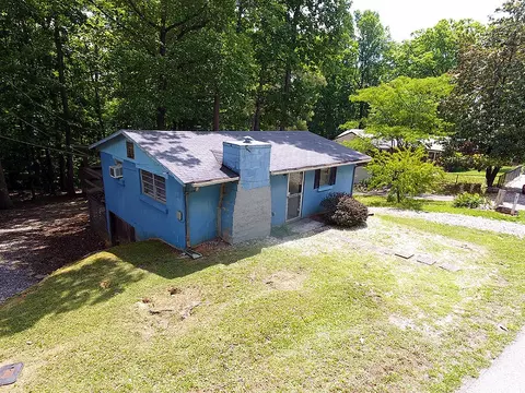 277 Camp Attrahunt Rd, Monticello, KY 42633