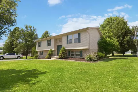 Exterior - 604 John St, Corbin, KY 40701 photo 3 of 9