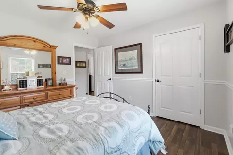 Bedroom - 604 John St, Corbin, KY 40701 photo 6 of 9