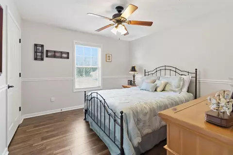 Bedroom - 604 John St, Corbin, KY 40701 photo 5 of 9