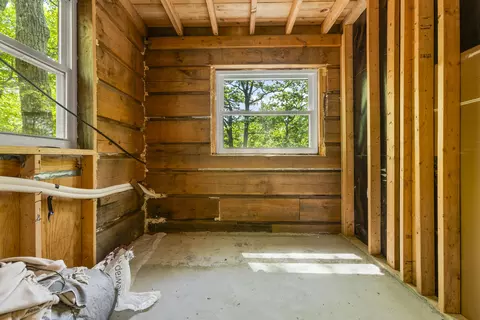 Bath - 1237 High Rock Rd # B, Stanton, KY 40380 photo 1 of 3