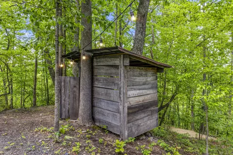 Bath - 1237 High Rock Rd # B, Stanton, KY 40380 photo 3 of 3