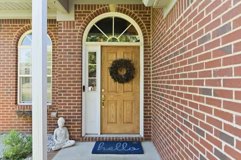 Entry Way - 108 Back Stretch Dr, Georgetown, KY 40324 photo 1 of 4