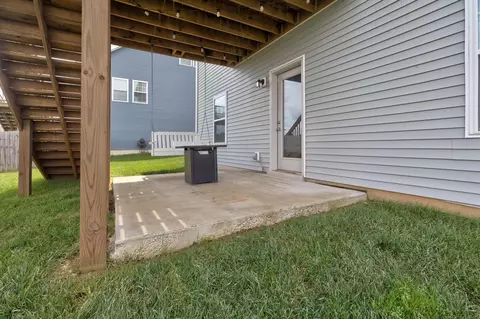 Exterior - 207 Pleasant View Dr, Georgetown, KY 40324 photo 8 of 12