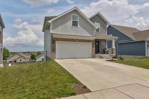 Exterior - 207 Pleasant View Dr, Georgetown, KY 40324 photo 4 of 12