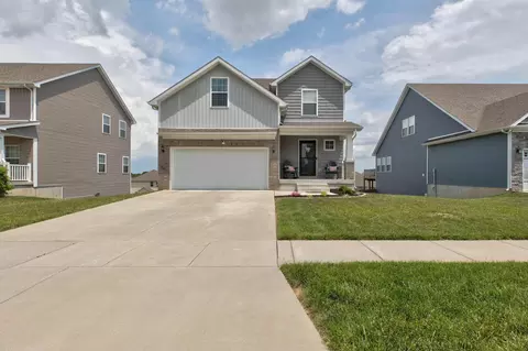 Exterior - 207 Pleasant View Dr, Georgetown, KY 40324 photo 2 of 12
