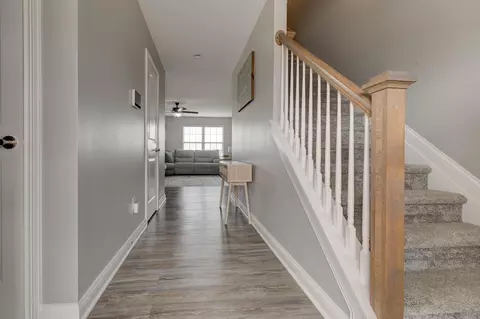 Entry Way - 207 Pleasant View Dr, Georgetown, KY 40324 photo 1 of 6
