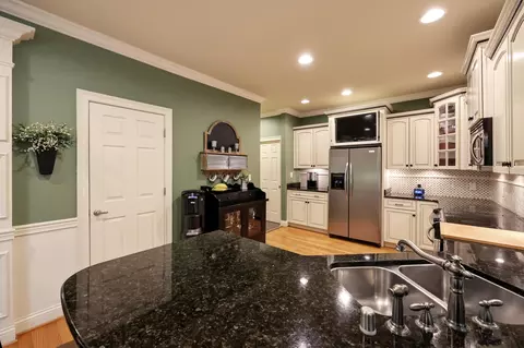 Kitchen - 110 Bethpage Path, Georgetown, KY 40324 photo 3 of 5