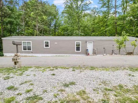 Exterior - 536 Stone Gate Dr, Burnside, KY 42519 photo 4 of 9