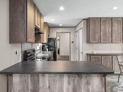 Kitchen - 536 Stone Gate Dr, Burnside, KY 42519 photo 4 of 5