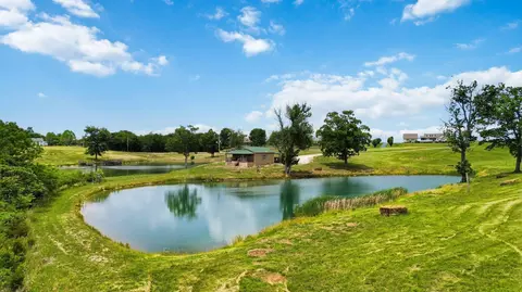 View/Area - 191 Chapel Ln, Berea, KY 40403 photo 3 of 7