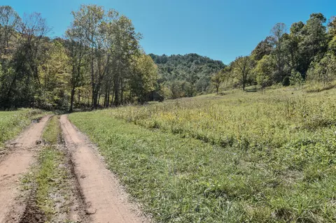 601 Hackworth Hollow Rd, Vanceburg, KY 41179