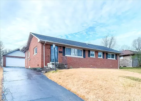 606 Freeman Dr, Lexington, KY 40505
