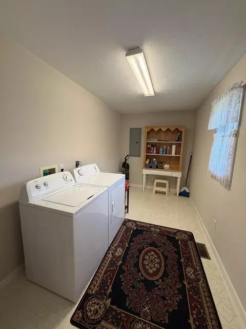 Other - 229 Cherry Ave, Corbin, KY 40701 photo 1 of 2