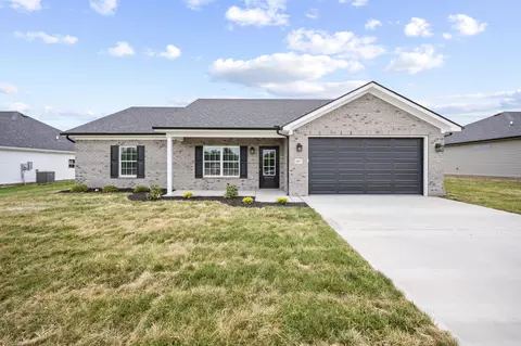 607 Comanche Dr, Richmond, KY 40475