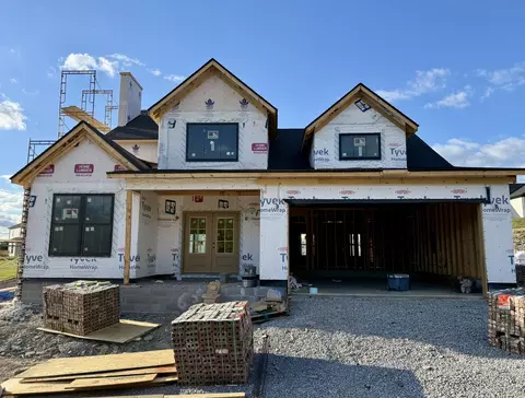 128 Ivy Creek Dr, Richmond, KY 40475