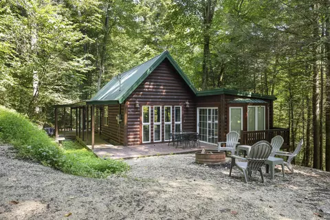 3556 Right Fork Fixer Rd, Zoe, KY 41397