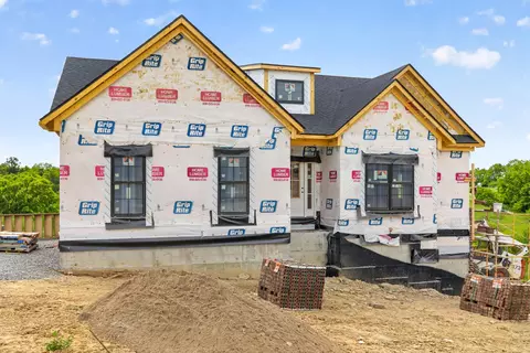 313 Circle Point Dr, Richmond, KY 40475
