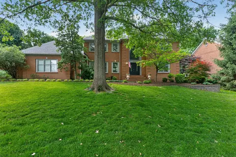2348 The Woods Ln, Lexington, KY 40502