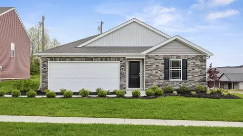 1005 Carriage Place Dr, Richmond, KY 40475