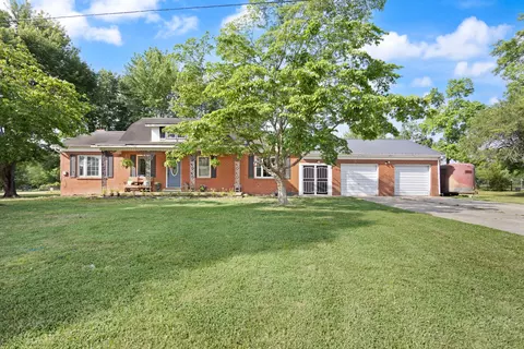 101 Gennie Hill Rd, Columbia, KY 42728