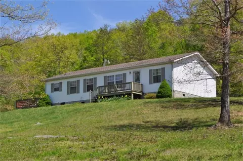 144 Rl Colyer Rd, Somerset, KY 42501