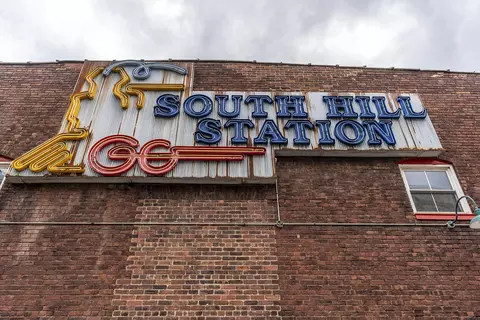 585 S Upper St, Lexington, KY 40508