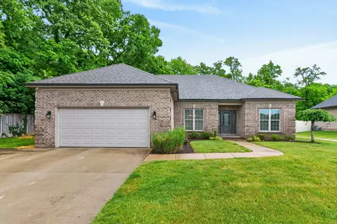 508 Raven Rd, Versailles, KY 40383