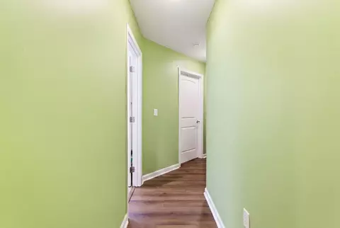 Entry Way - 609 Northfork Dr, Berea, KY 40403 photo 5 of 5