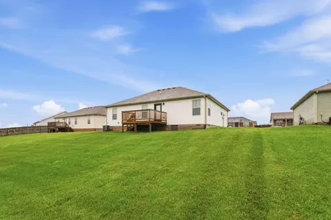 Exterior - 609 Northfork Dr, Berea, KY 40403 photo 7 of 7