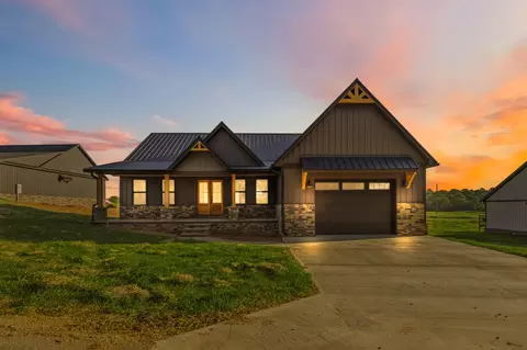 28 Elrod Denny Rd, Somerset, KY 42503