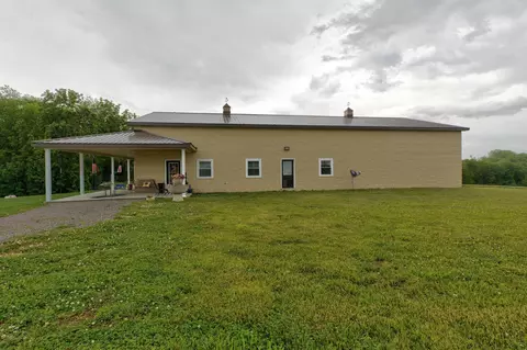 4578 Combs Ferry Rd, Winchester, KY 40391