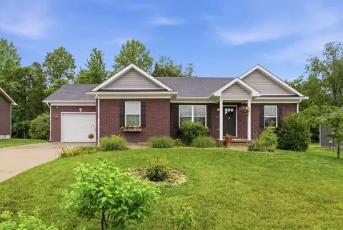 1046 Rainbow Way, Lawrenceburg, KY 40342