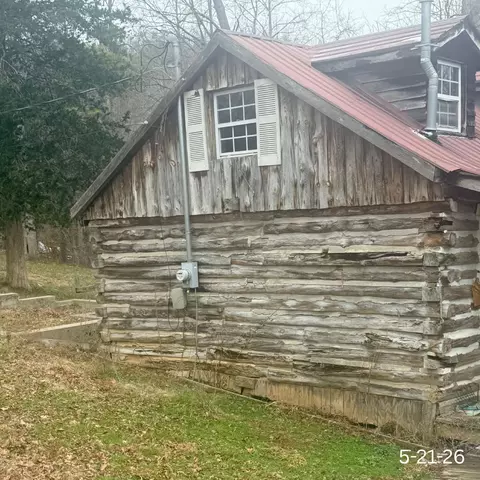 234 Brandenburg Rd, Frenchburg, KY 40322