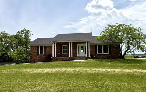 1636 Bellows Mill Rd, Harrodsburg, KY 40330