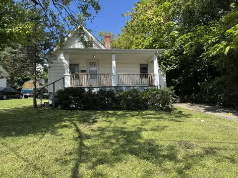 122 N Magnolia St, Harrodsburg, KY 40330