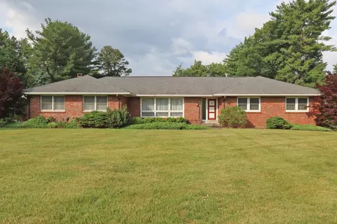 3837 Gloucester Dr, Lexington, KY 40510