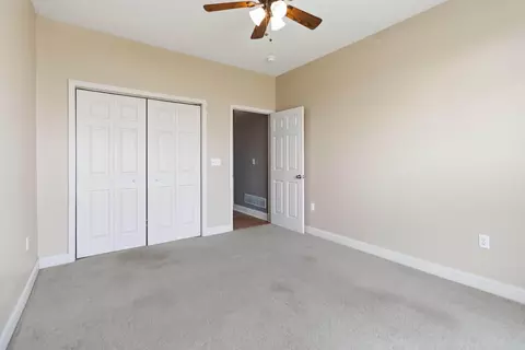 Bedroom - 61 Knoll Ct, Nancy, KY 42544 photo 6 of 9