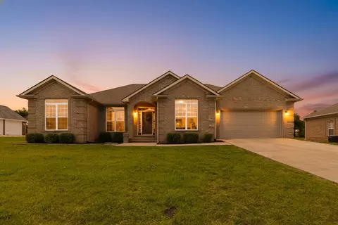 61 Knoll Ct, Nancy, KY 42544