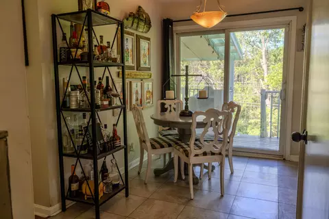 411 Lancelot Ln, Lexington, KY 40517
