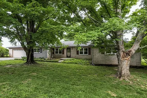 629 Craig Ln, Georgetown, KY 40324