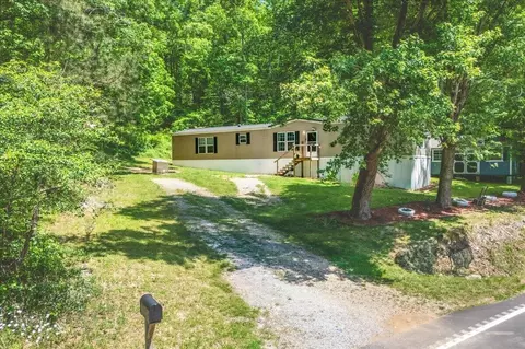 1380 State Highway 472, Manchester, KY 40962